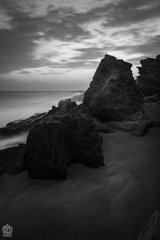 longexposure,canon80d,beach,sea,nature,blackandwhite,light,dark,sky,clouds,canon,photo,photographer Rocky beach фото превью