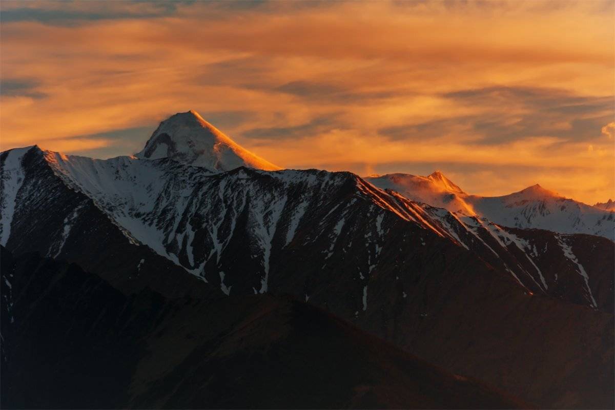 природа, пейзаж, горы, кавказ, закат, вечер, весна, снег, вершины, Альберт Беляев