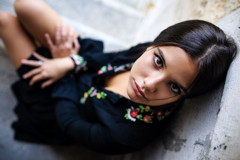 Ines фото превью