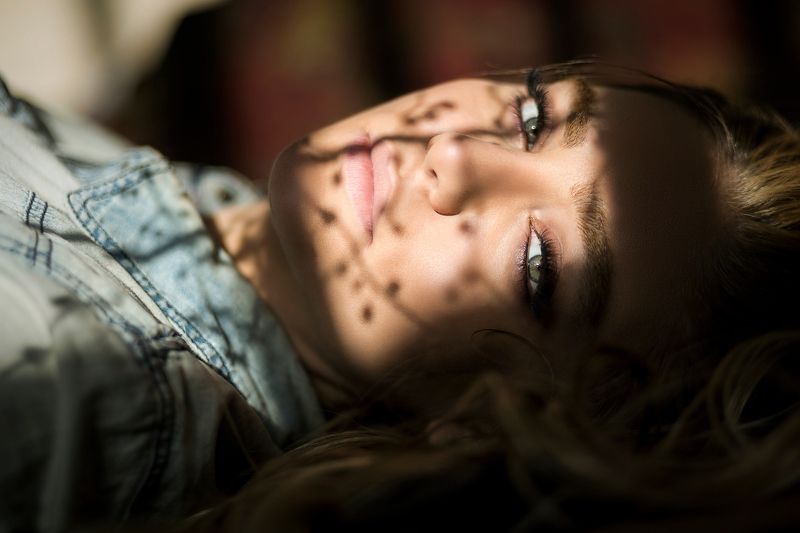 portrait,natural,retouch,light,moody,color distance фото превью