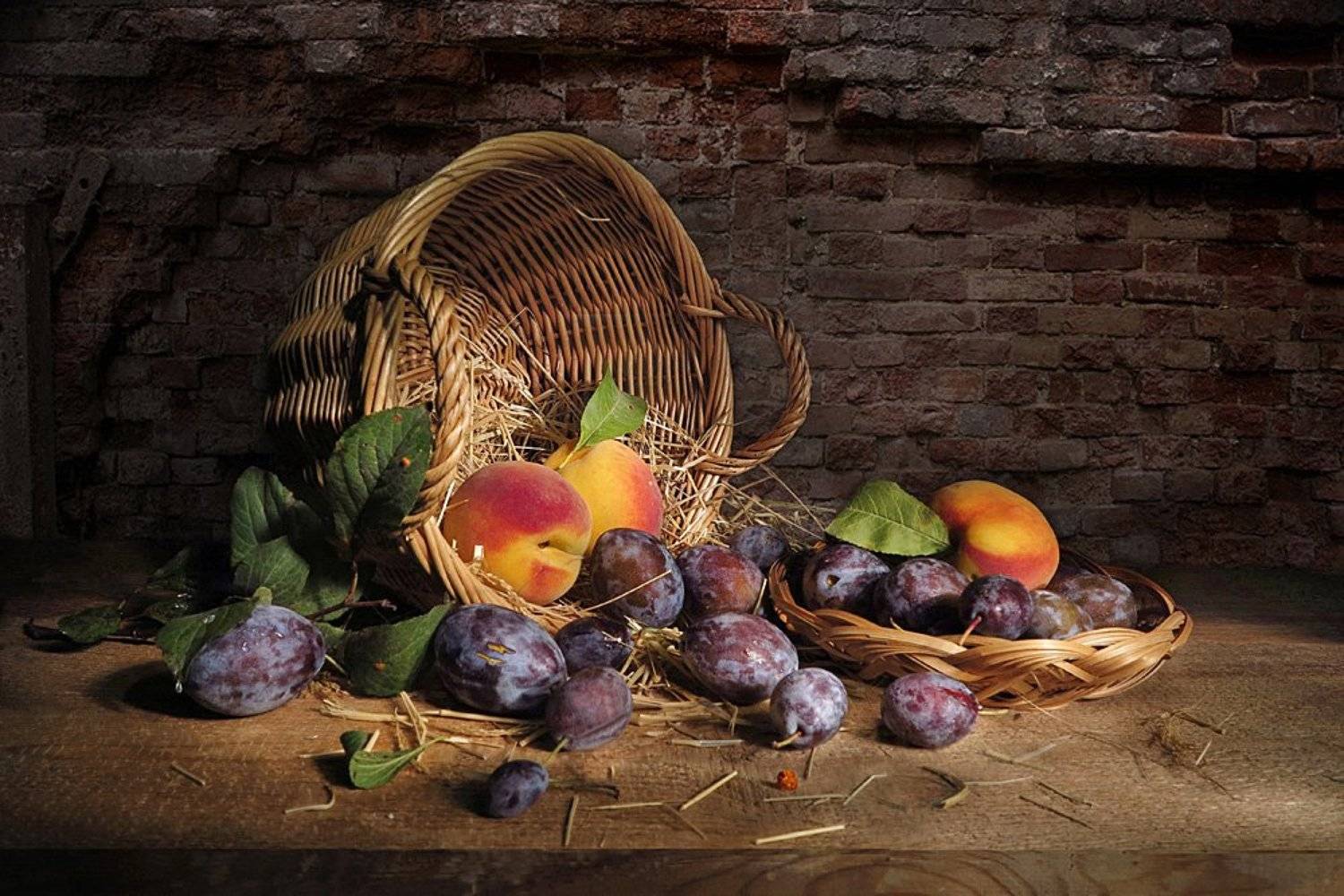 корзина,сливы,персики, Алла Шевченко