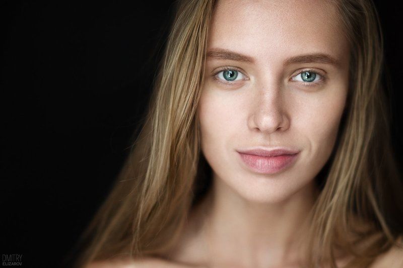 Green eyed beauty фото превью