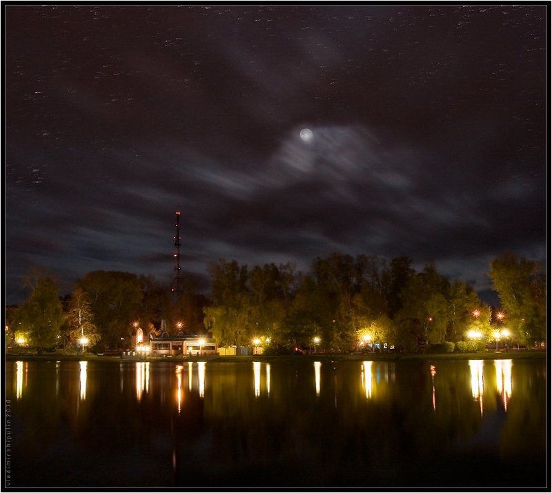 ночь,луна,пейзаж,город,владимир,шипулин Ночь в движении... фото превью