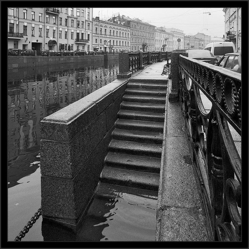 Not On The Guest List фото превью