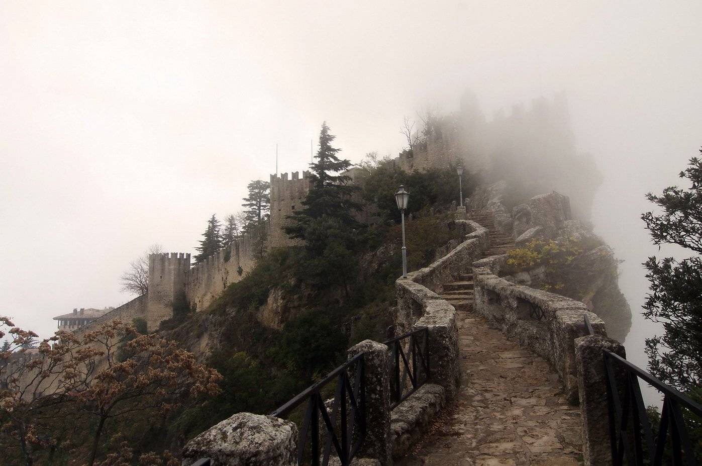 крепость, сан марино, Людмила Прокофьева