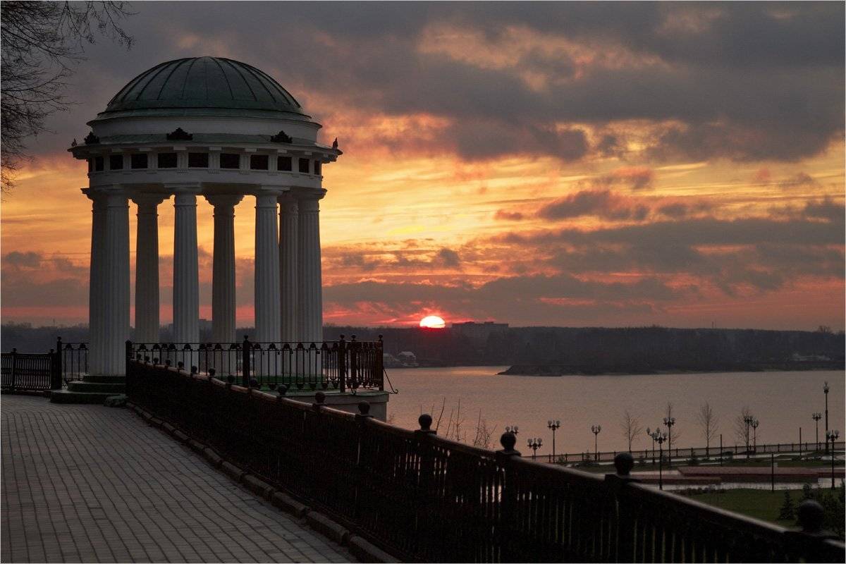 ярославль,осень,утро,набережная волги., СПИРИДОНОВ НИКОЛАЙ