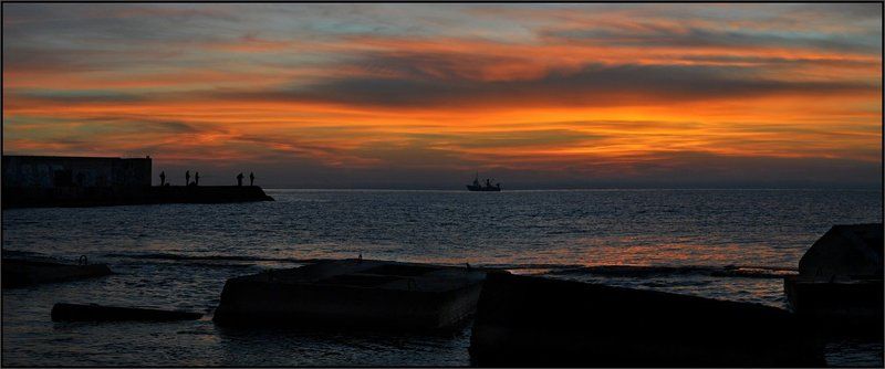 крым, рассвет Рыбалка на рассвете фото превью