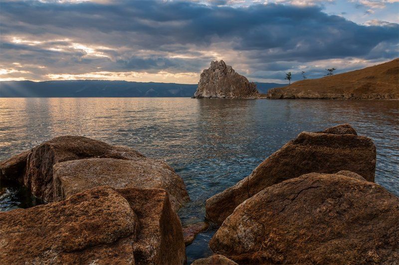 природа, пейзаж, лето, сибирь, горы, озеро, байкал, остров, ольхон, скала, * фото превью