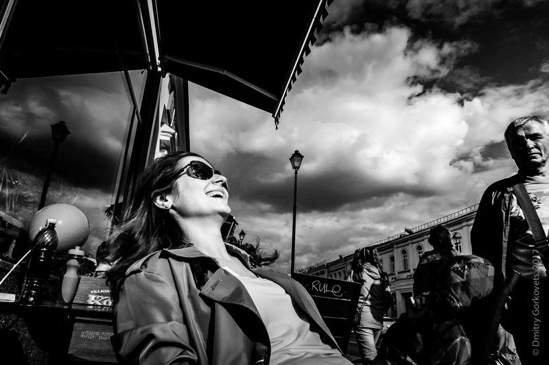 #street #streetphotography #photobydmitrygorkovets #bw #bwphotography #cityscape  Moscow street. На улицах Москвы.  фото превью