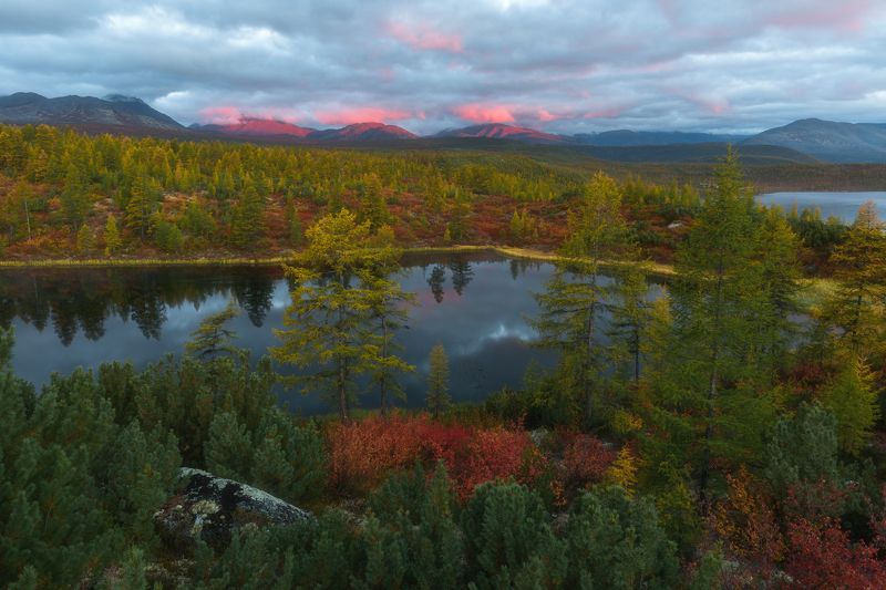россия, колыма, озеро, стоозёрка, осень, рассвет, магаданская, джека лондона Стоозёрка фото превью