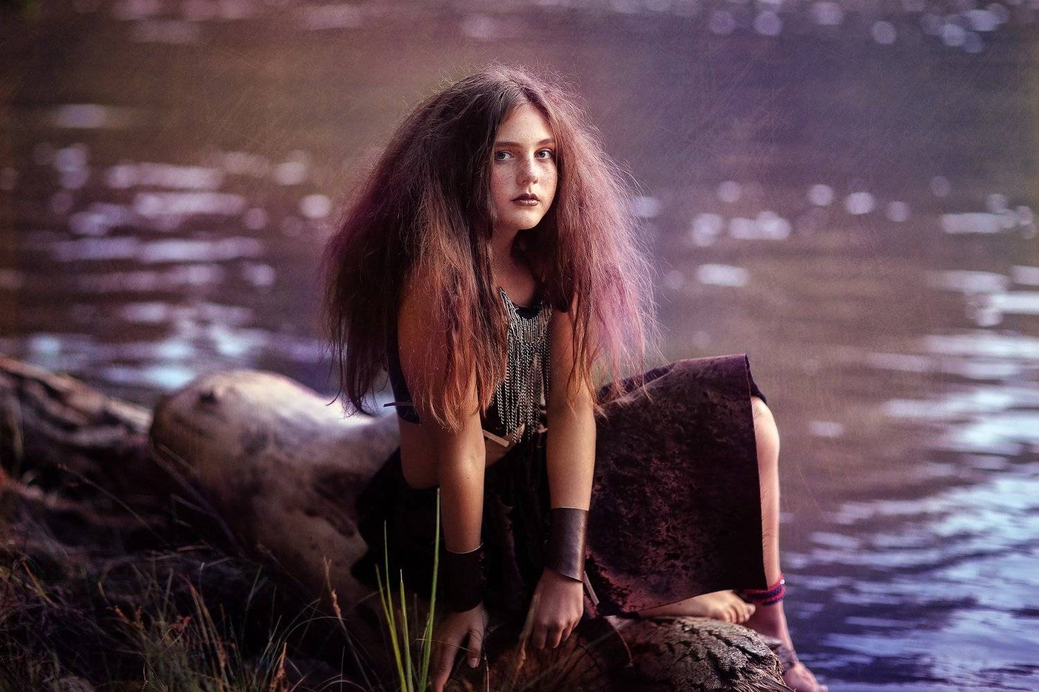 бревно,вода,девочка,веснушки,волосы, Михаил Михайлюк