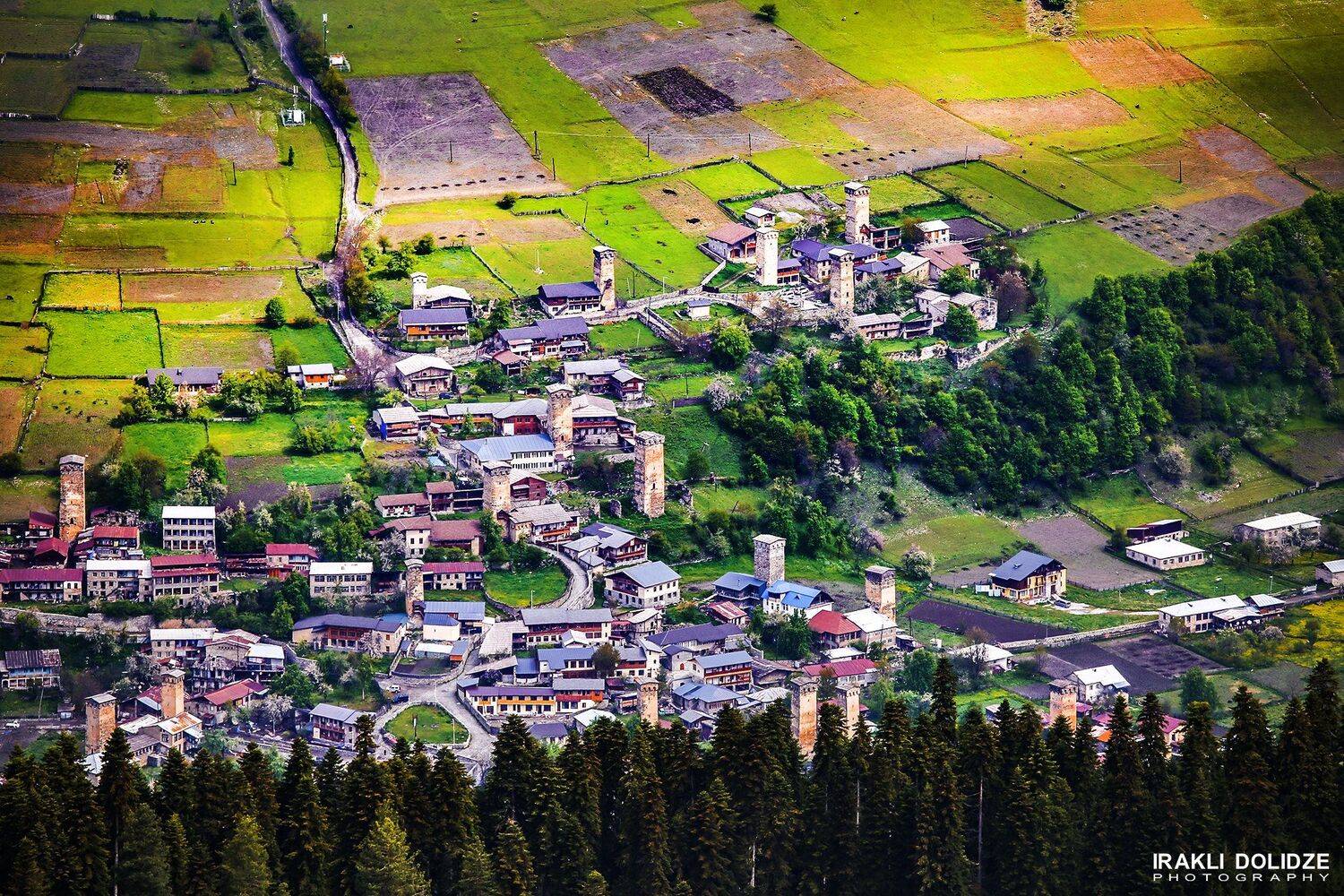 landscape, mountains, nature, towers, view, green, photography, svaneti, mestia, Georgia, კოშკი, კოშკები, სვანეთი, მესტია, საქართველო, ბუნება, პეიზაჟი, საოცრება, სილამაზე, ირაკლი დოლიძე