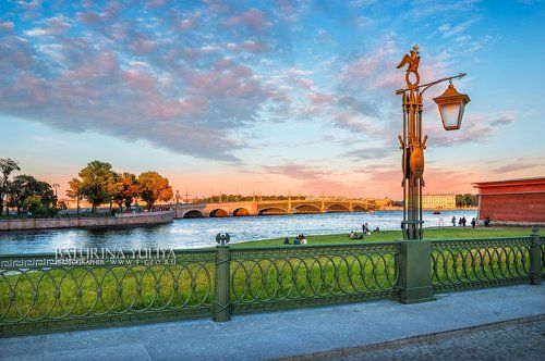 Фонарь у Петропавловки