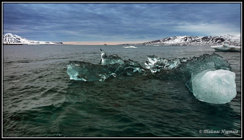 83 ПАРАЛЕЛЬ   ГРЕНЛАДСКОЕ МОРЕ У БЕРЕГОВ ОСТРОВА ШПИЦБЕРГЕН фото превью