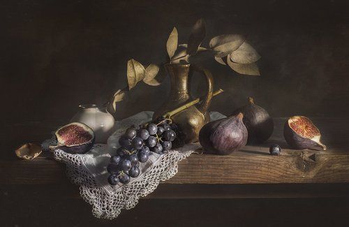 Натюрморт с виноградом и инжиром