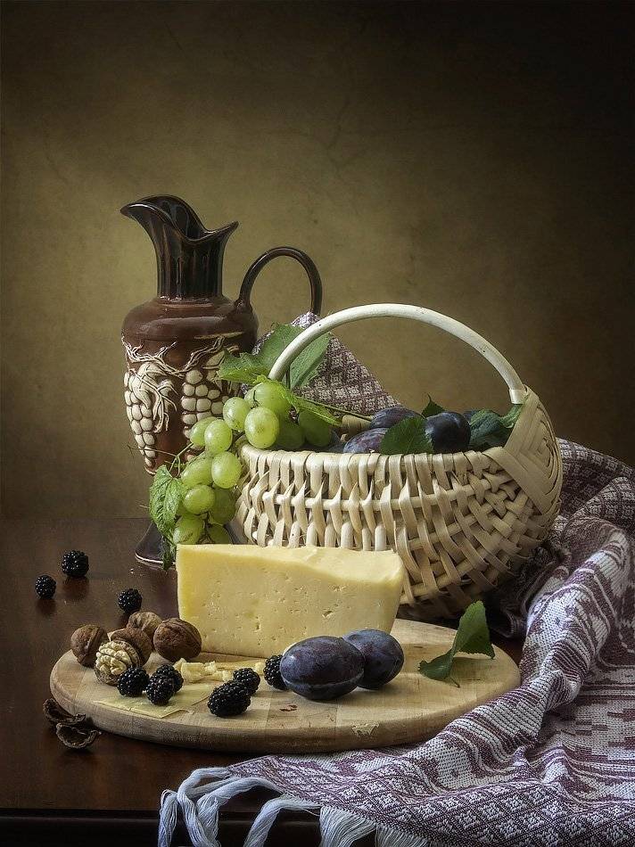 натюрморт,художественное фото, сыр, фрукты, Ирина Приходько