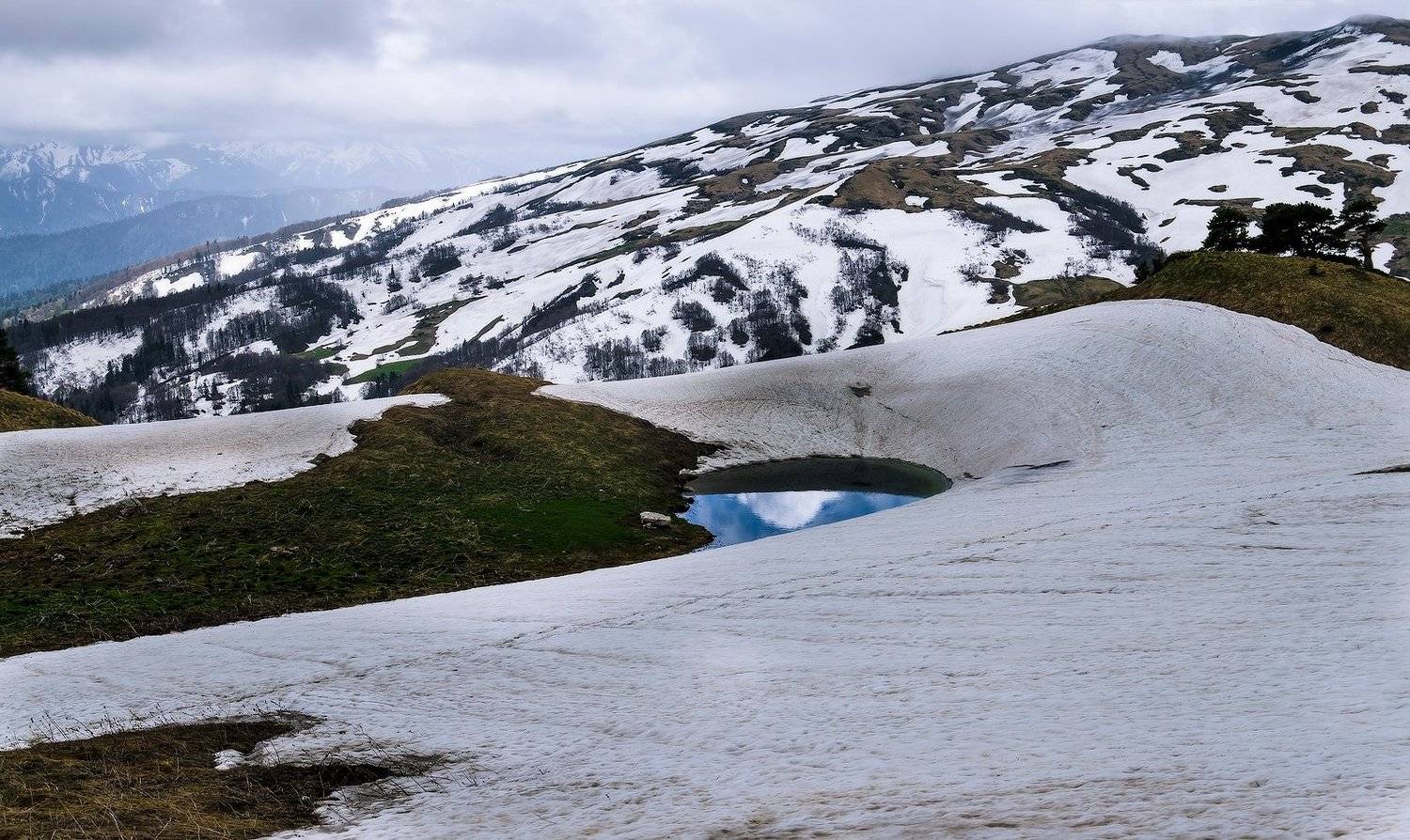весной, на, плато, лаго, -, наки, Олег Скан