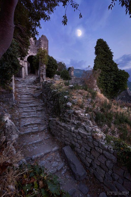 черногория, горы, старый бар Покинутый город фото превью