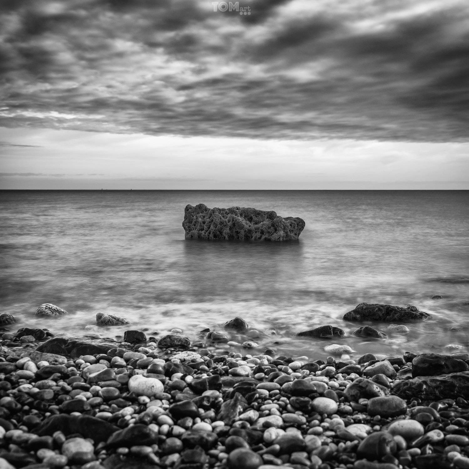 sheep,wales, landscape, photography, monochrome, longexposure, rock, stone, minimalism, scenery, view, beautiful, uk, sky, clouds, Tomasz Łyszczek