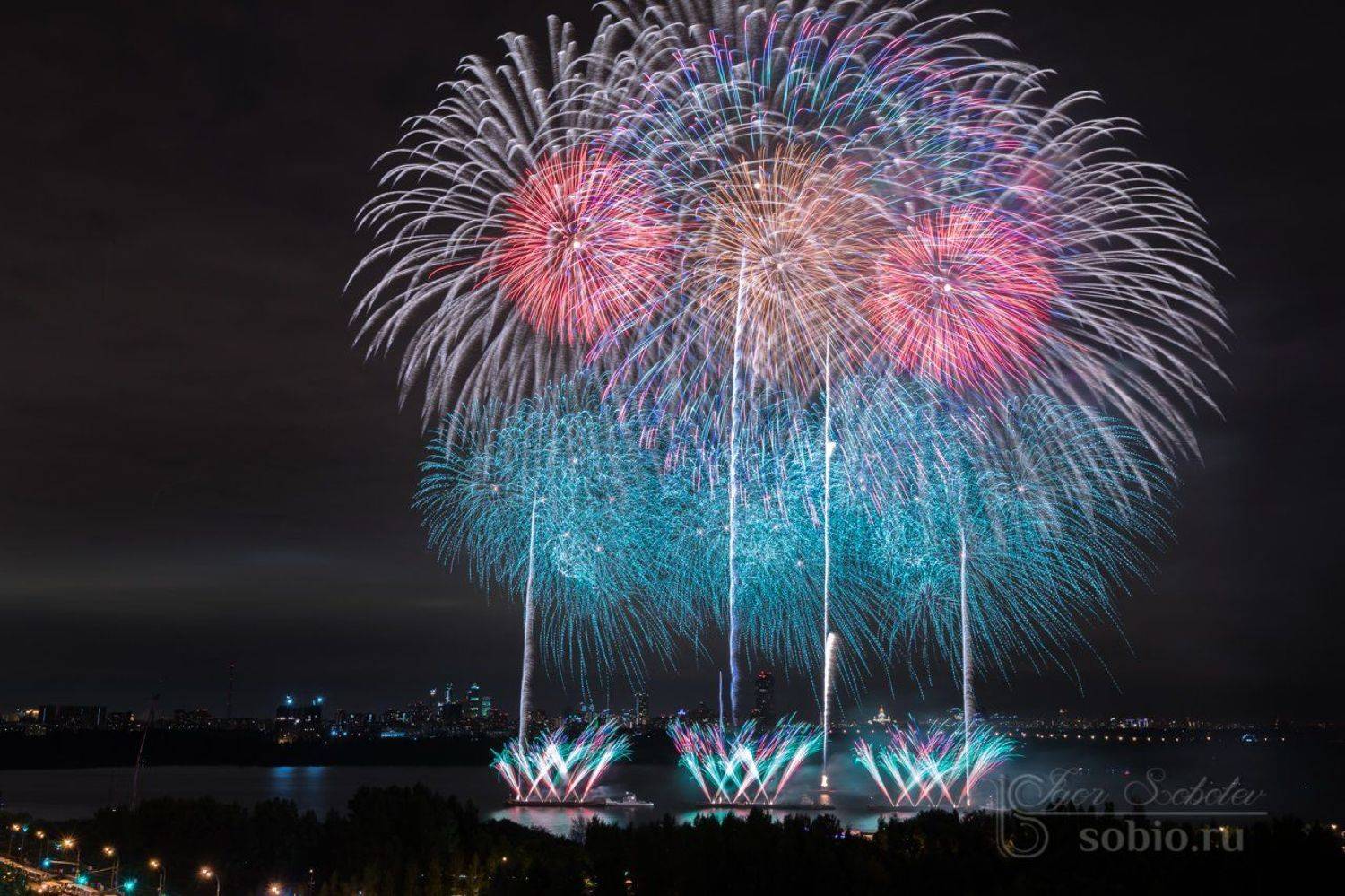 круг света, фестиваль, фейерверк, салют, строгино,, Соболев Игорь