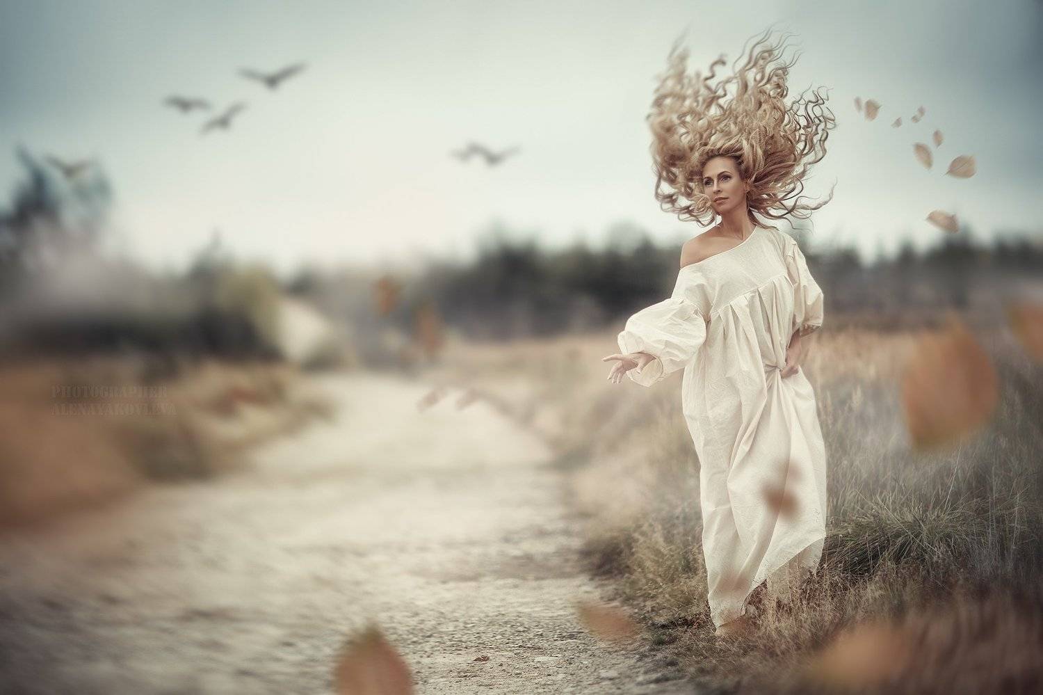 портрет девушки жанр осень ветер, Алена Яковлева