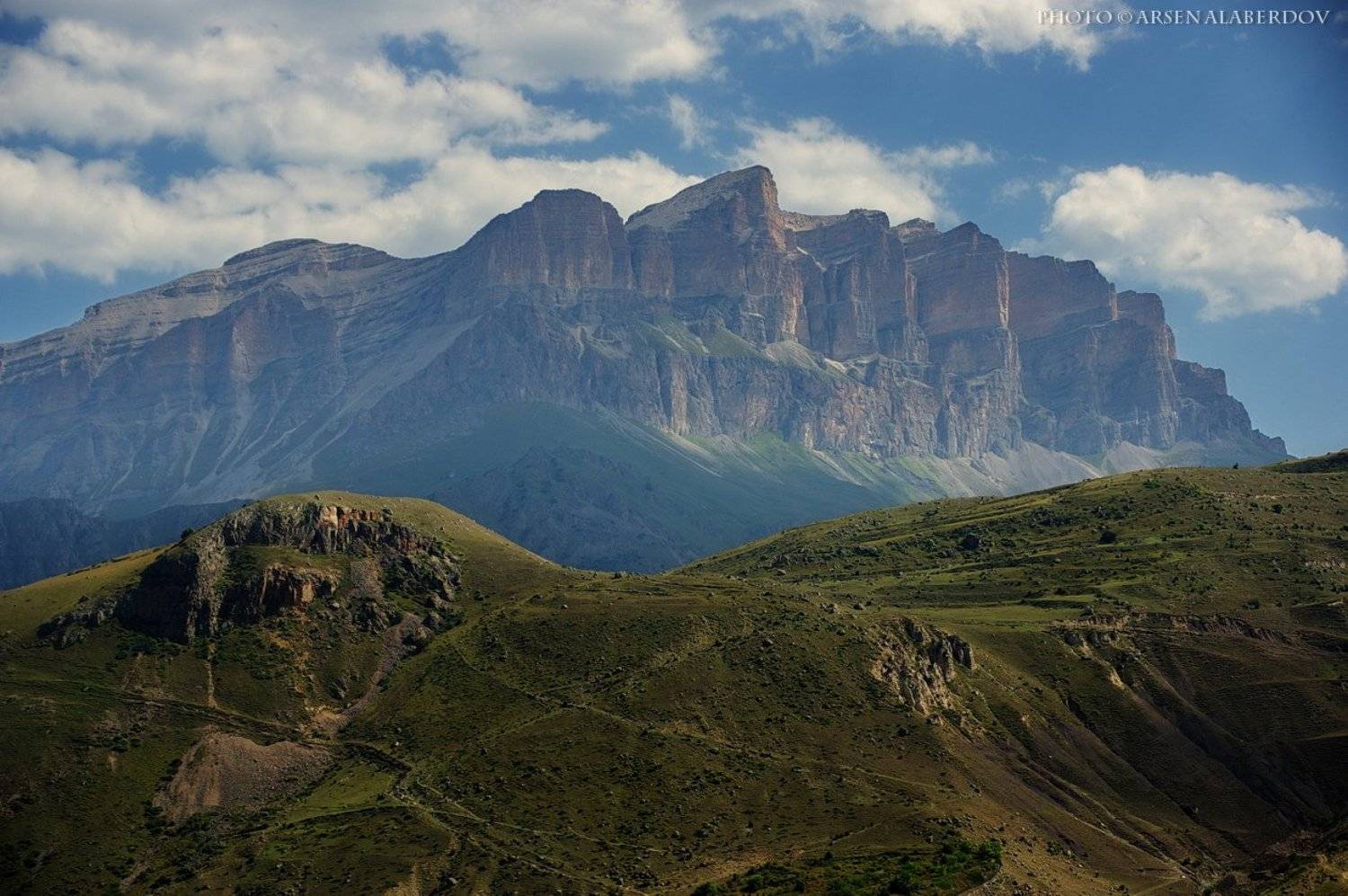горы, предгорья, хребет, вершины, пики, озеро,каньон, обрыв, скалы, холмы, долина, облака, путешествия, туризм, карачаево-черкесия, кабардино-балкария, северный кавказ, Арсен Алабердов