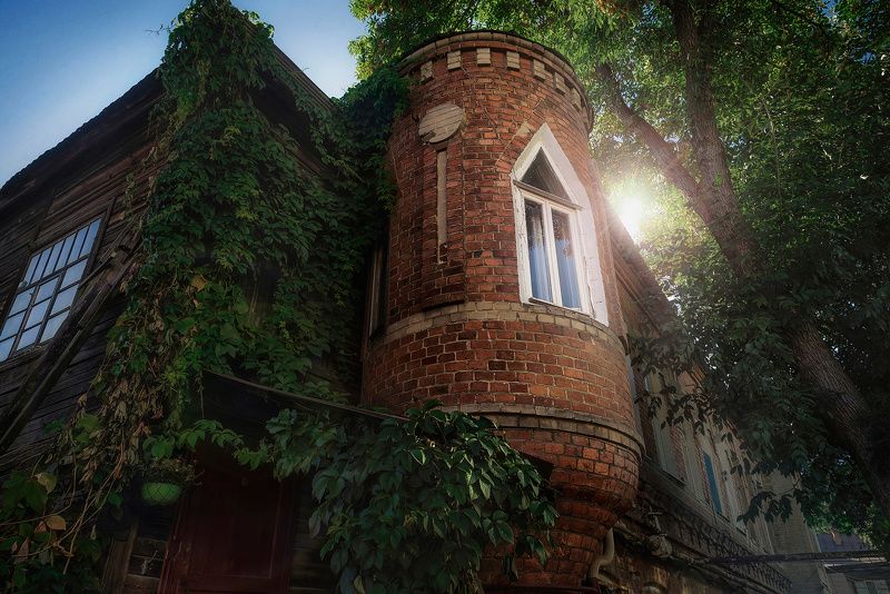 Саратов, город, архитектура, старый, лето, солнце Рапунцель фото превью