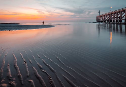 *Уходящий день*