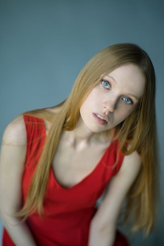 девушка портрет Red Girl фото превью