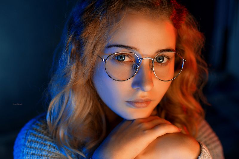 люди, девушка, портрет, очки, цвет, синий, красный, студия, фотокузница, ivankovale Ксения фото превью