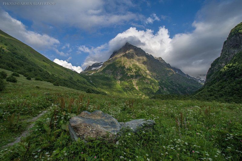 ДОМБАЙ УЛЬГЕН фото превью