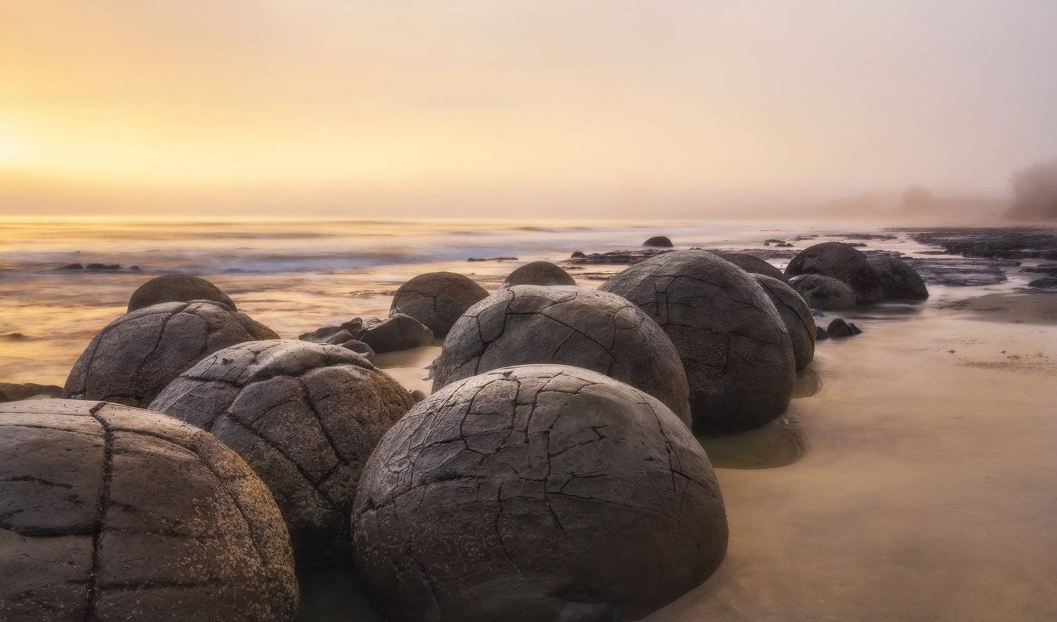 moeraki boulders, nz, sunrise, новая зеландия, моераки, Андрей Чабров