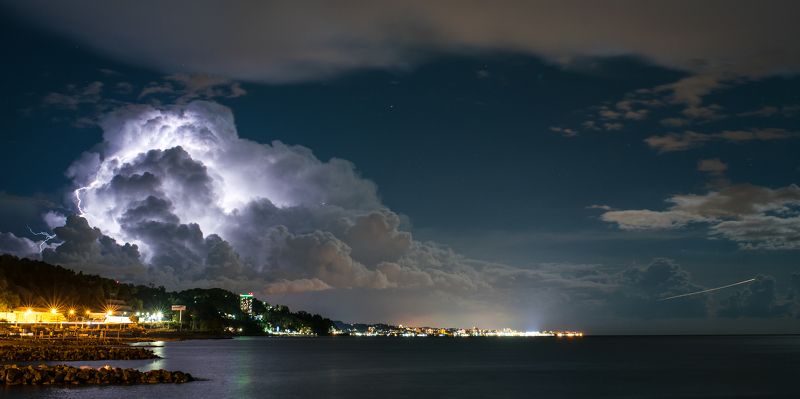 Гроза фото превью