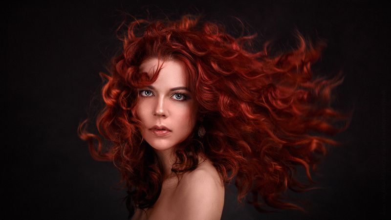 redhead portrait headshot redhair hair wave fly hair рыжая портрет рыжеволосая волосы волны летящие Red Alert фото превью