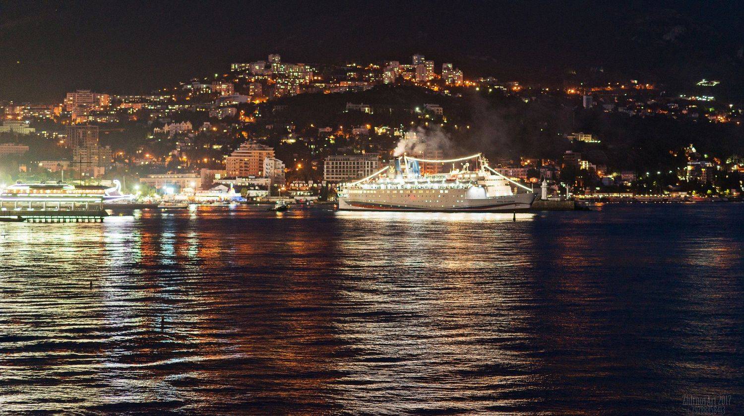 князь владимир, крым, ялта, круизы, Илья  Жирнов