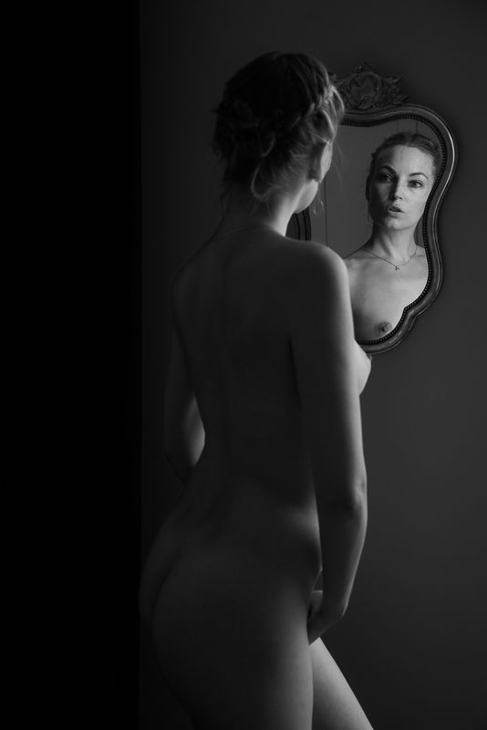 nude, girl, woman, bw, akt, ню, арт, портрет зеркало / mirror фото превью