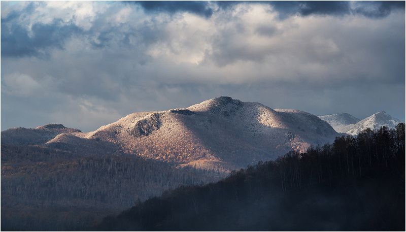Вновь холодными лучами серебрит простор... фото превью