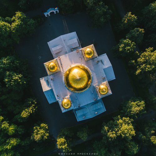 Храм