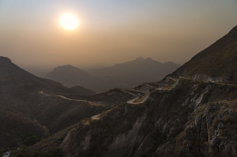 дорога, серпантин, горы, ангола, закат, Serra de leba фото превью