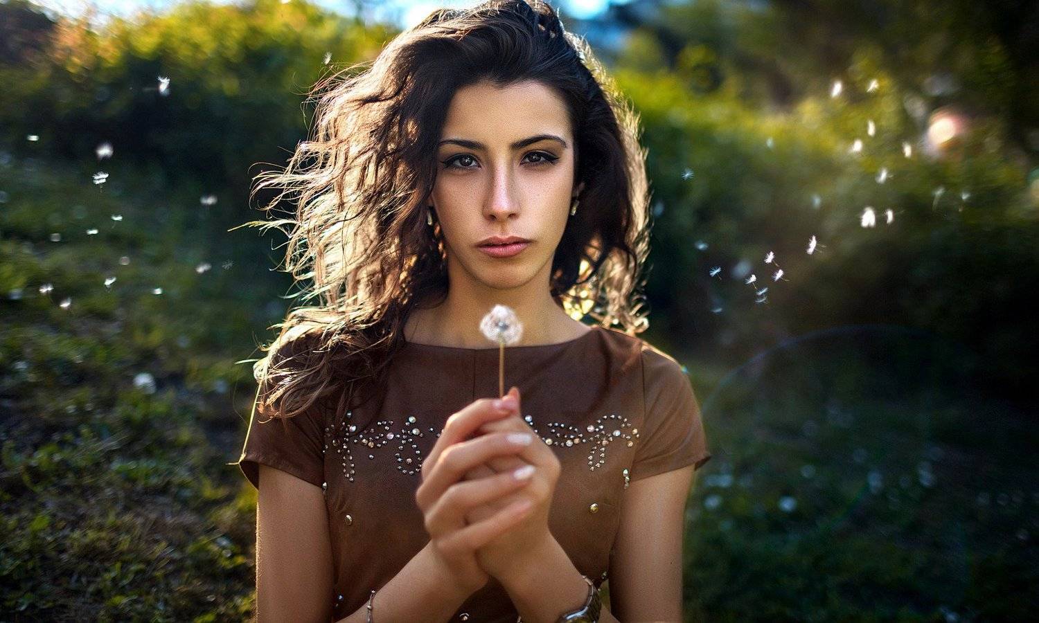 , Деян Романов