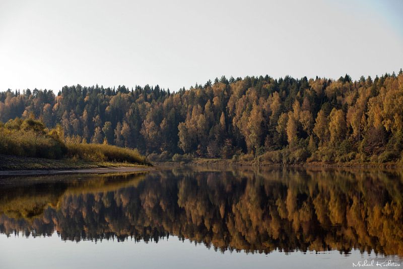 The River фото превью