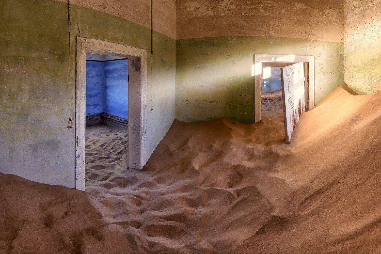 abandoned, Africa, african, architecture, barren, blue, building, city, climate, color, colour, decayed, demolition, desert, diamond, door, doorway, drought, dry, dune, empty, environment, german, ghost, green, haunted, historical, history, home, house, i, Andrey Omelyanchuk