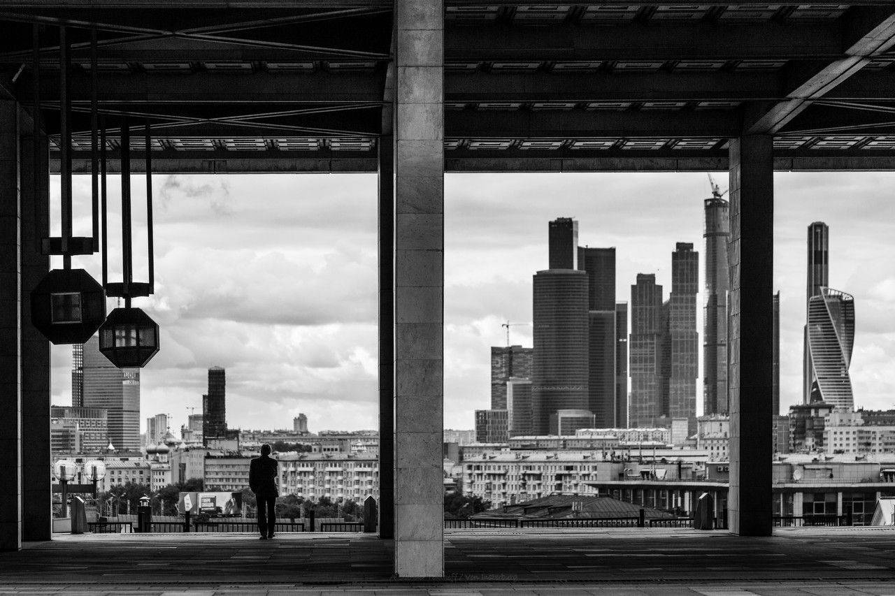 монохром, черно-белая фотография, ч/б, люди, город, улица, жанр, monochrome, black&white, street, streetphoto, people,, АлександрТутаев