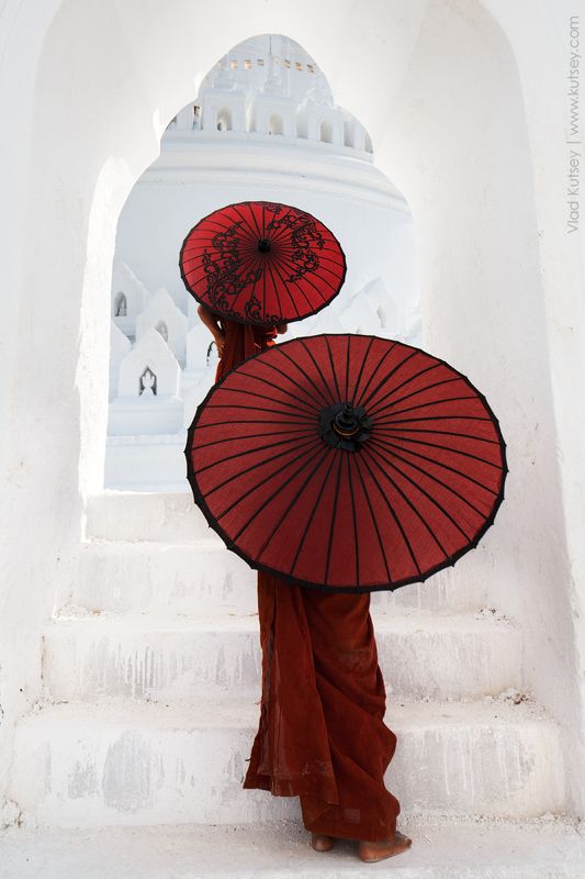 монахи, бирма, мьянма, храм, пагода, мингун, детки, азия, monks, mingun, asia, myanmar, burma, kids Гармония по-бирмански фото превью