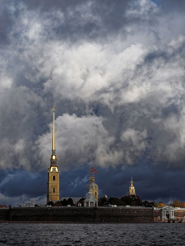 город, пейзаж, небо, осень, октябрь, Санкт-Петербург, тучи, красота О небе фото превью
