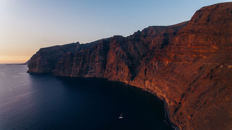 скалы океан Los Gigantes фото превью