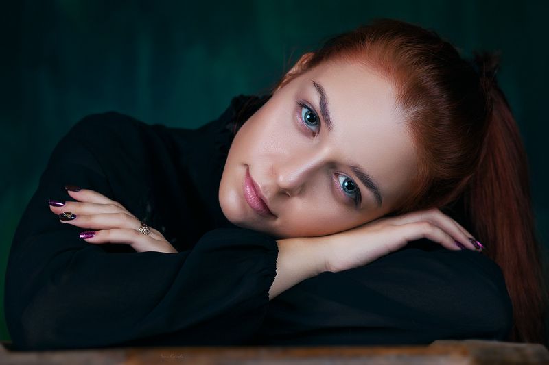 люди, девушка, молодая, портрет, глаза, взгляд, рыжая, фон, текстура, фотокузница, ivankovale Алёна фото превью