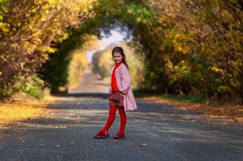 Осенний туннель фото превью