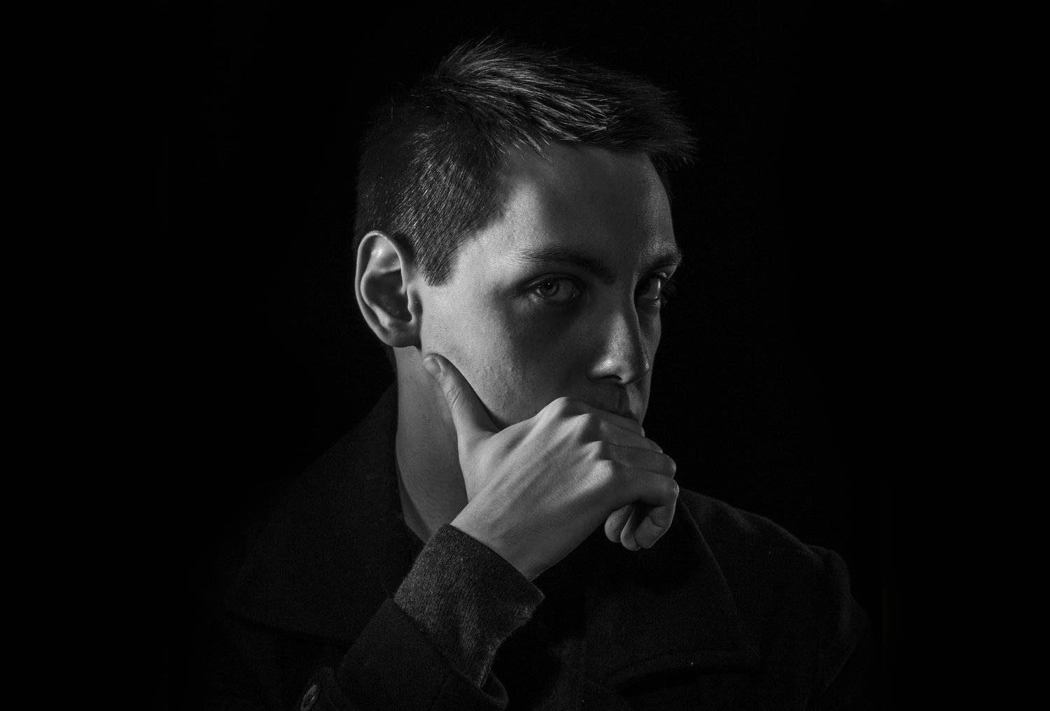 черно белое, молодой человек, Алексей Малышев