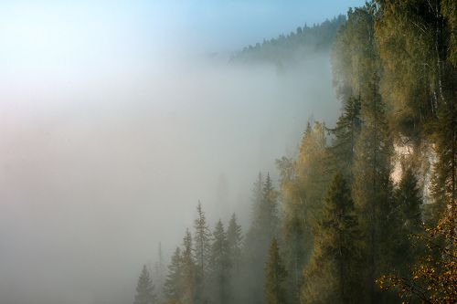 Утро на усьвинских столбах